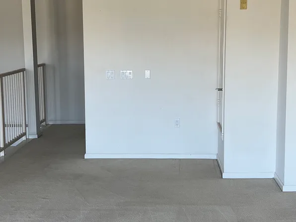 1901 S Victoria Ave Unit 210, Oxnard, CA 93035