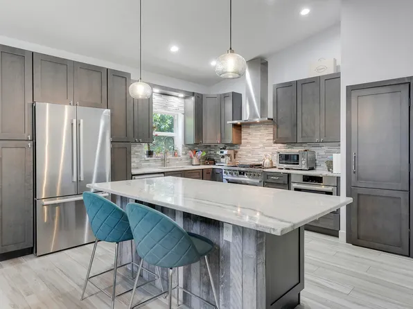 496 Peacock Lane N, Jupiter, FL 33458