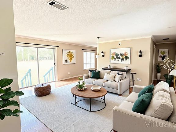 3rd image of 13481 Henry Dr