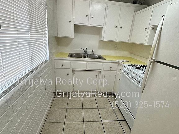 5th image of 5822 E 24th St APT B