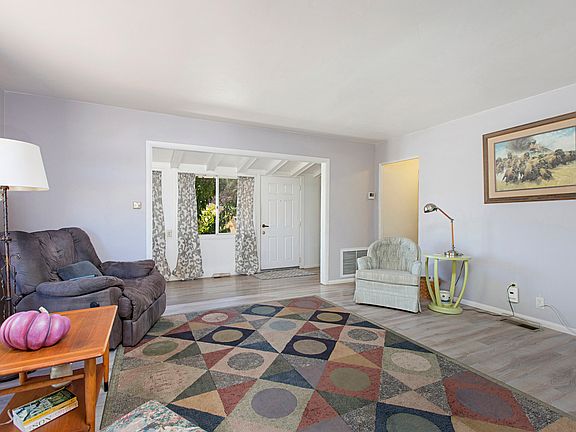 3rd image of 8664-66 Winter Gardens Blvd