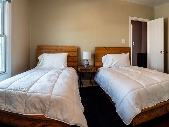 Bedroom #2, dual twin XL beds.