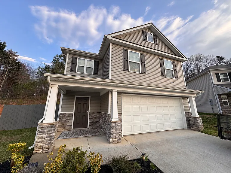 3308 Harmony Ct NE — Photo 1