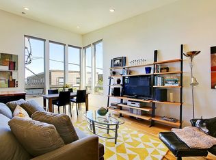 121 24th Ave E, Seattle, WA 98112
