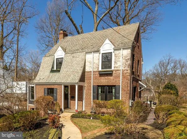 1635 Roxanna Rd NW, Washington, DC 20012