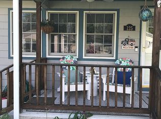 125 Inkberry Trl, Narragansett, RI 02882