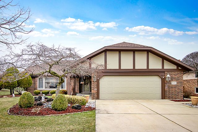 1st image of 8254 Highgate Ct