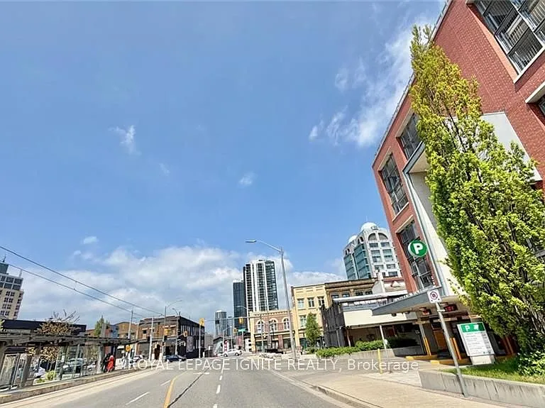 1 Victoria St S #1712 — Photo 25