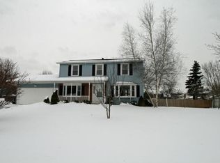 99 Emerald Point, Rochester, NY 14624