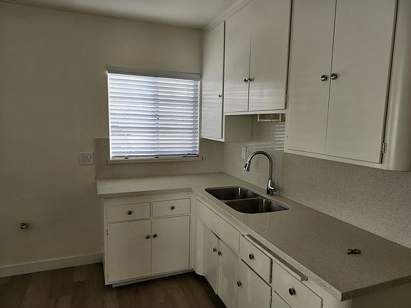 5th image of 1339 N Vista St #3