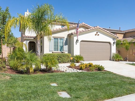 3rd image of 36434 Geranium Dr