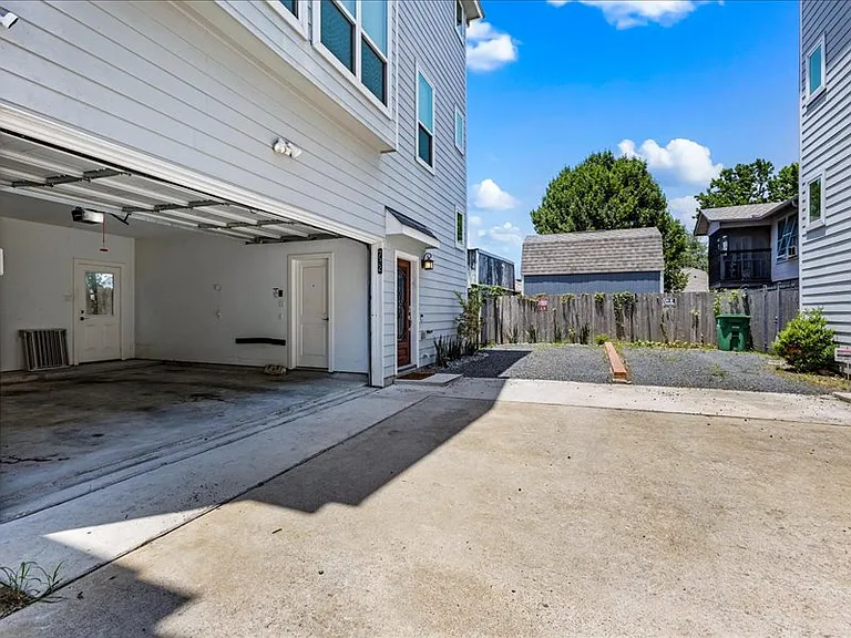 732 Link Rd — Photo 24
