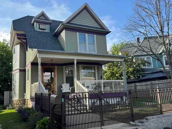 621 Prospect Ave, Janesville, WI 53545