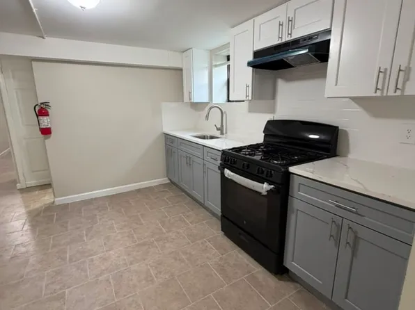179 Ellis Ave Floor 1, Irvington, NJ 07111