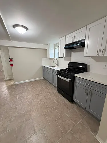 179 Ellis Ave Photo 1