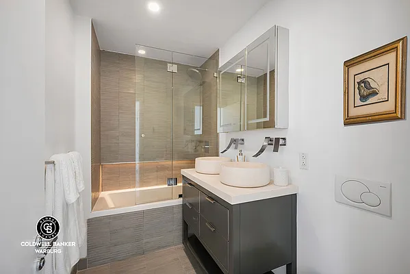 Sold by Coldwell Banker Warburg | media 12
