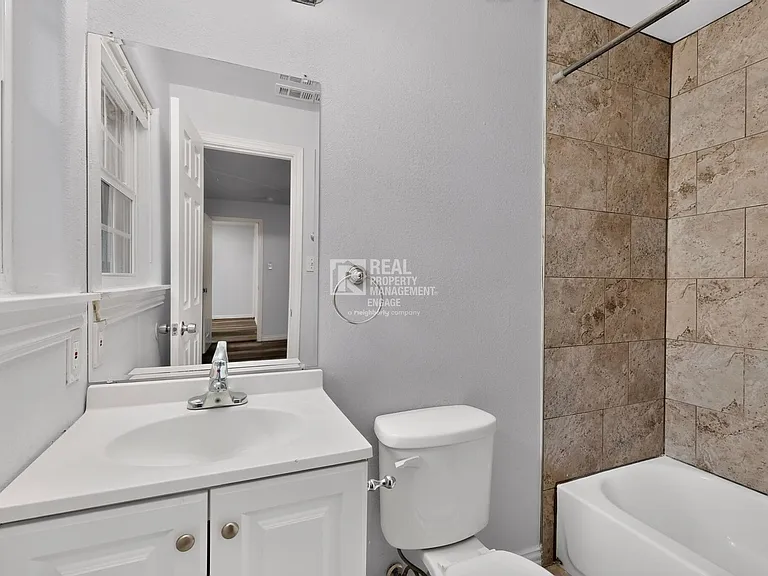 4401 Steven St — Photo 18