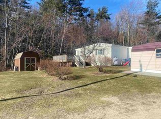 204 New Hillcrest Dr, Greenville, NH 03048