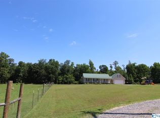 2918 County Road 400, Groveoak, AL 35975