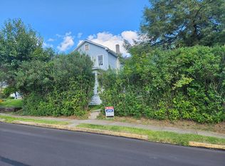 1719 Penn St, Huntingdon, PA 16652