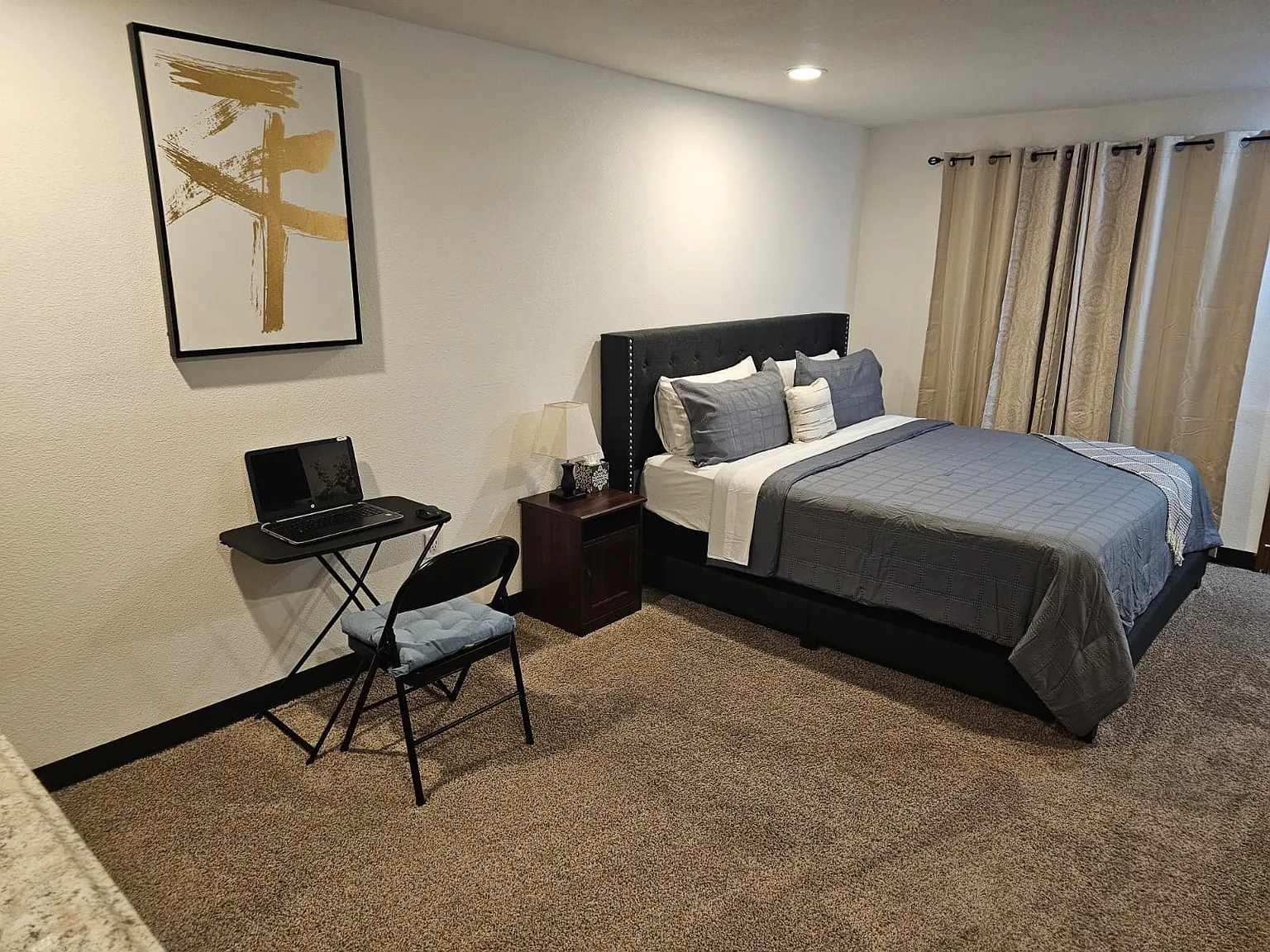 1 bed, 298 sqft, $1,470 — Photo 4