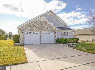 16 Magnolia Ln, Sewell, NJ 08080