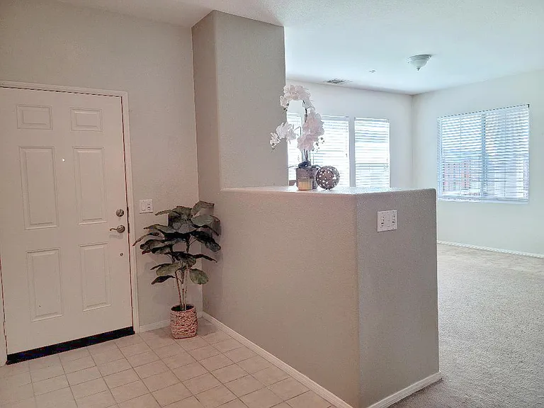 15431 Park Point Ave #102 — Photo 3