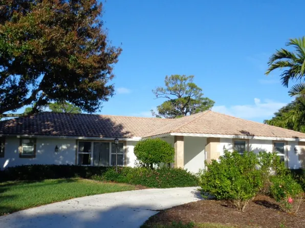 3411 SE Fairway W, Stuart, FL 34997