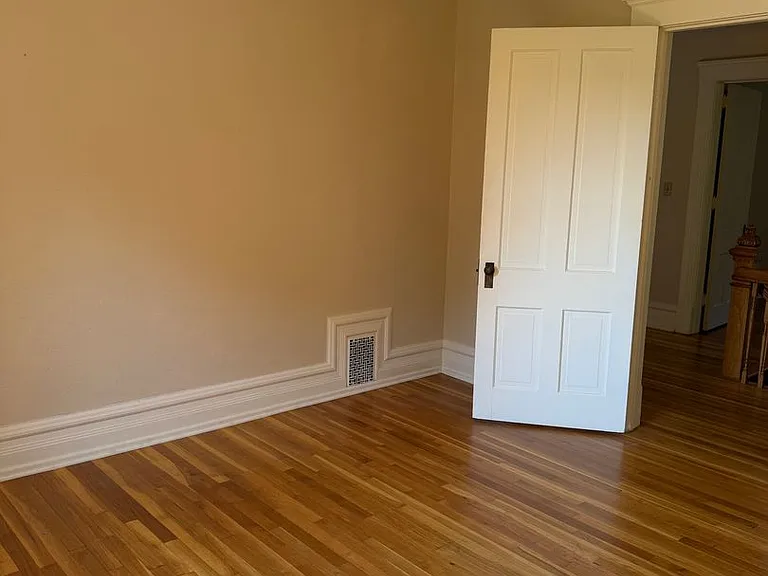 23216 Bergen Rd — Photo 9