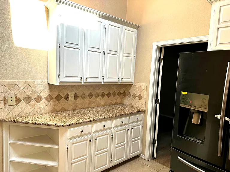 6304 Cupertino Trl — Photo 29