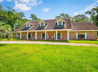 612 S 10th St, Oakdale, LA 71463