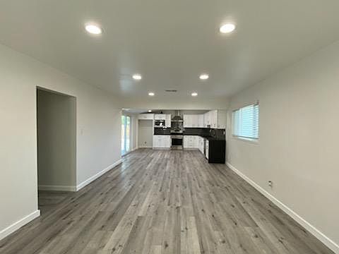 4th image of 6200 Coldwater Canyon Ave #B