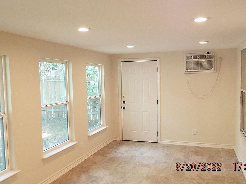 1st image of 7806 Bantry Ct