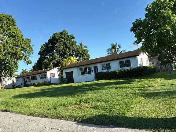 2nd image of 16721 SW 299th St