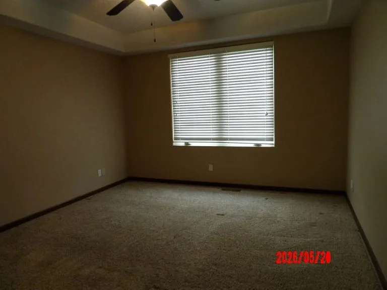 1106 Sandstone Dr — Photo 14