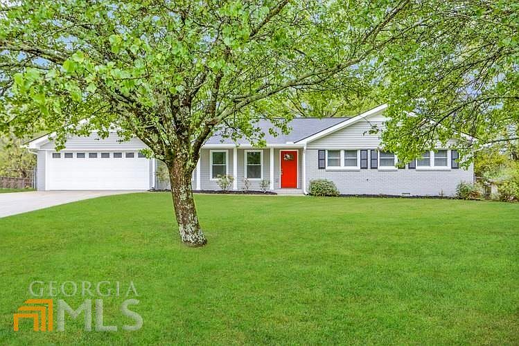 1st image of 2783 Skyland Dr