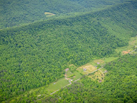 3rd image of Butcher Valley Rd