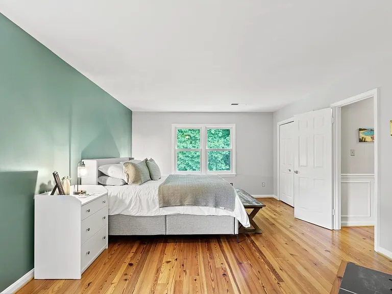 11002 Warwickshire Dr — Photo 24