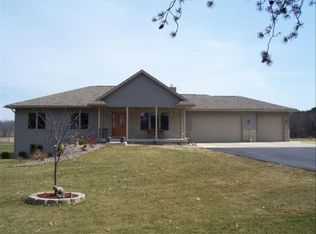 7226 Jackpot Ave, Sparta, WI 54656