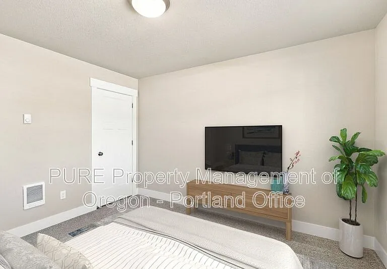 588 NE Alderwood Dr — Photo 22