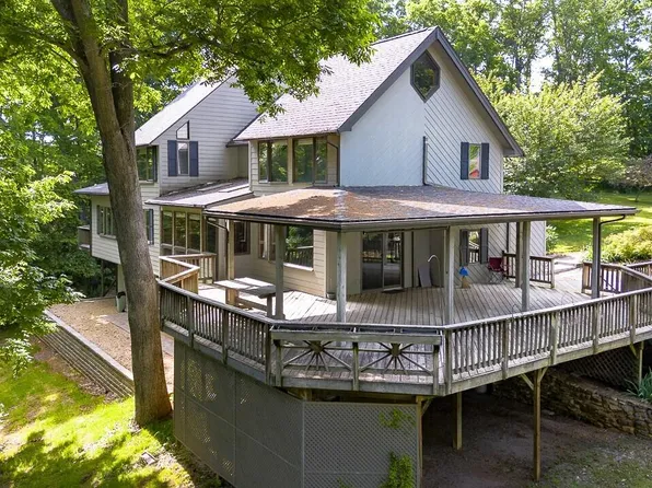 75 Osage Ln, Lexington, VA 24450