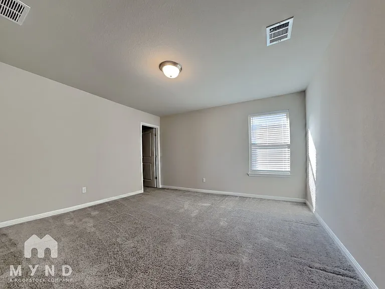 116 Canis St — Photo 17