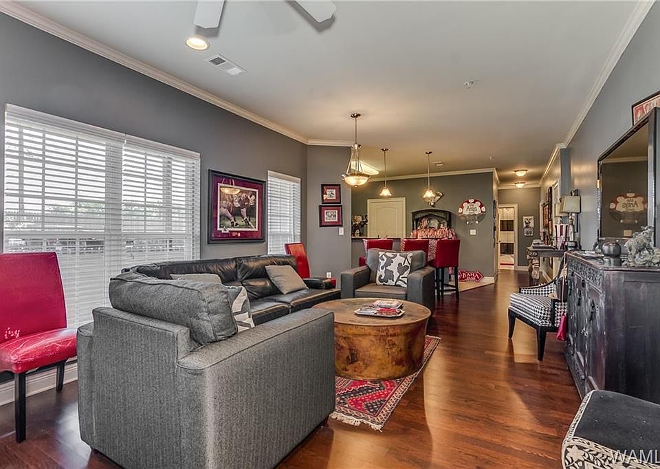 1st image of 700 15th St Unit 3103