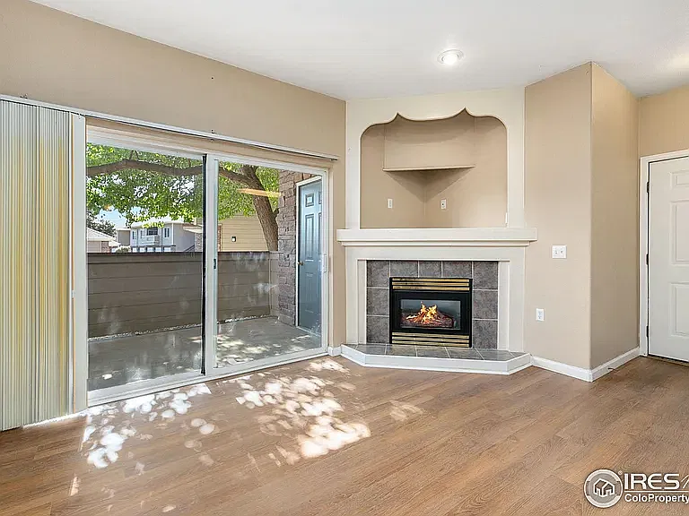 2 bed, 936 sqft, $1,750 — Photo 4