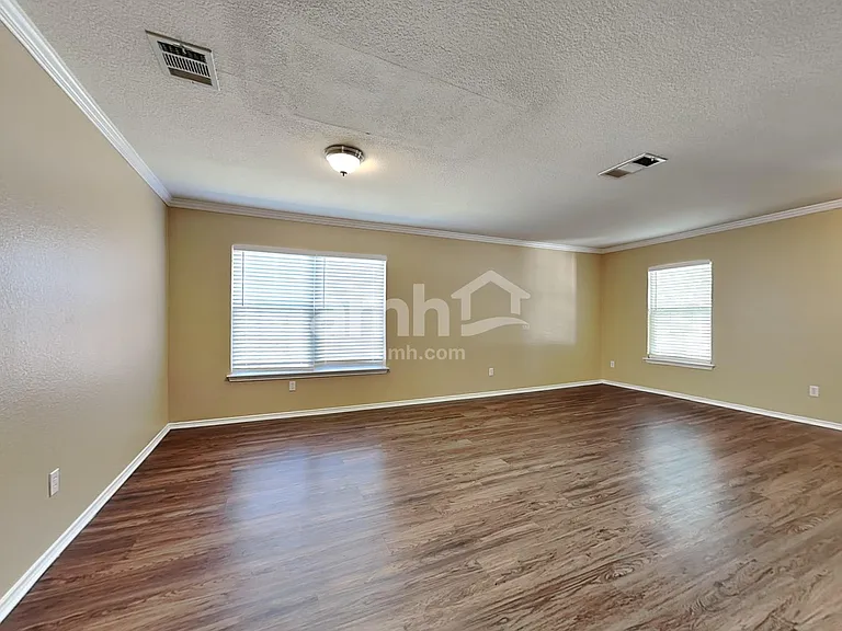 360 Thicket Ln — Photo 9