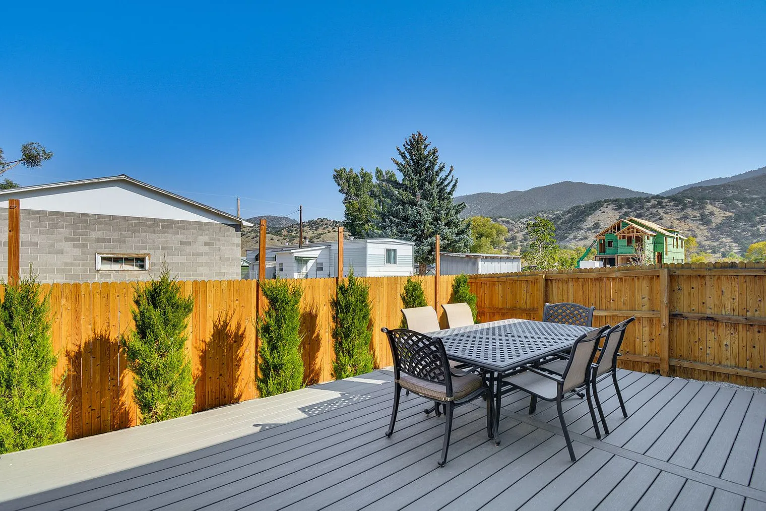 3 bed, 2.0 bath, 1851 sqft, $2,846 — Photo 4