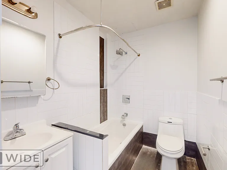 10 Clermont Ave #4R — Photo 6