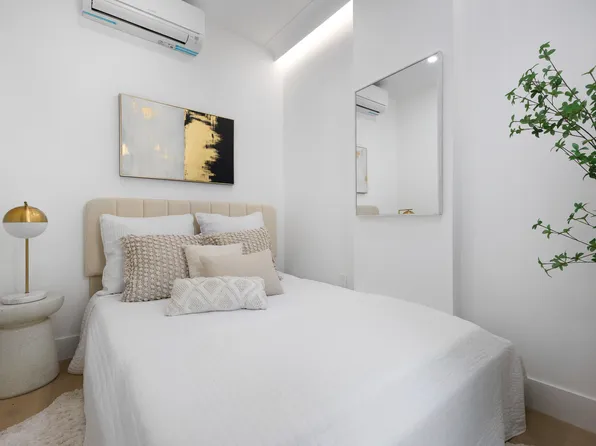 703 Coney Island Avenue image 7 of 18