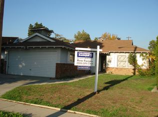 13925 Leadwell St, Van Nuys, CA 91405