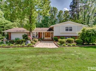 11617 Strickland Rd, Raleigh, NC 27613